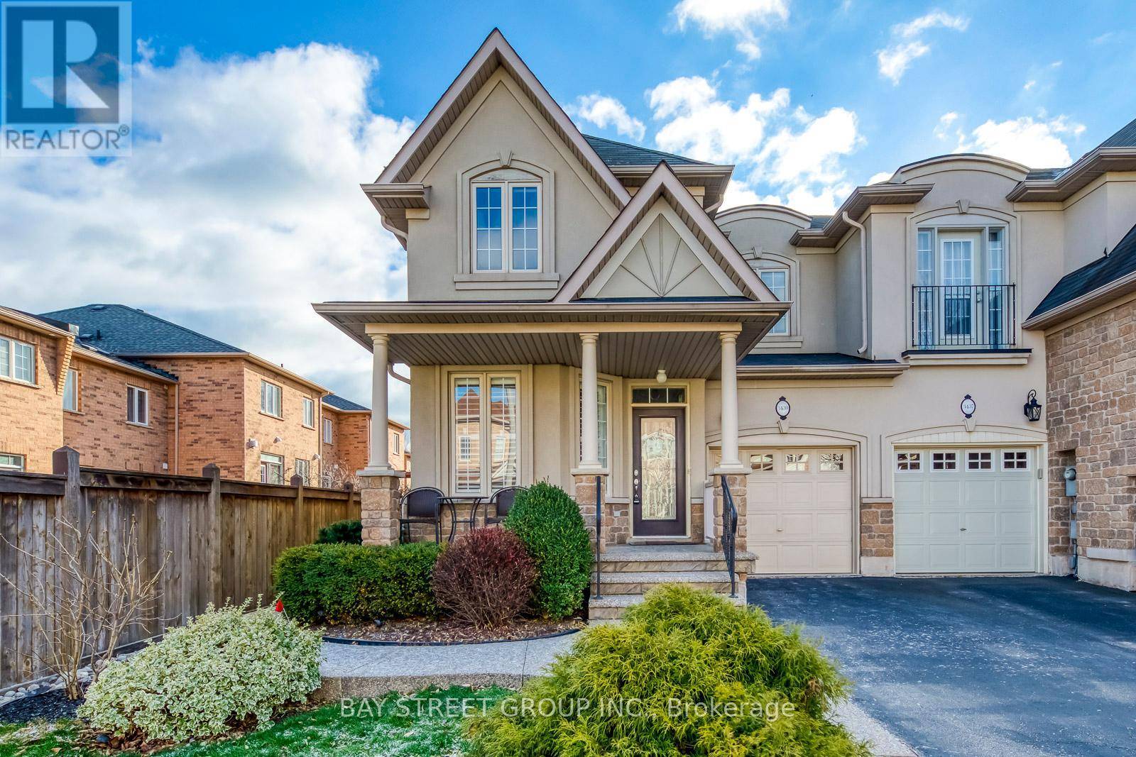 Oakville (bronte West), ON L6L6X2,3439 ROBIN HILL CIRCLE