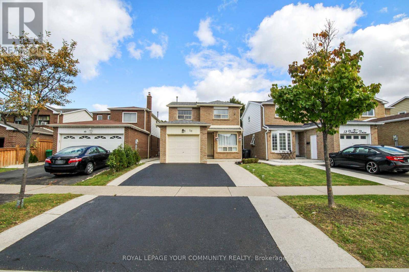 Brampton (fletcher's West), ON L6Y2L5,50 DENLOW DRIVE