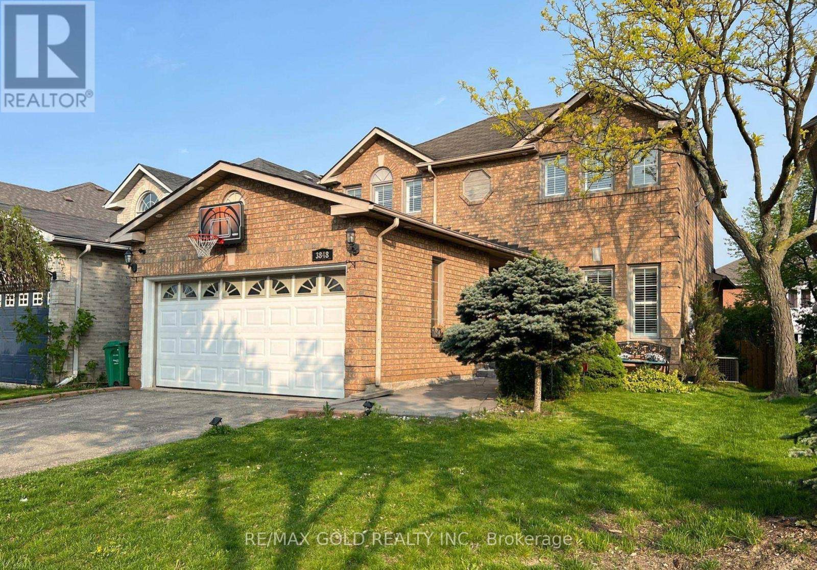 Mississauga (lisgar), ON L5N6W8,3848 PERIWINKLE CRESCENT