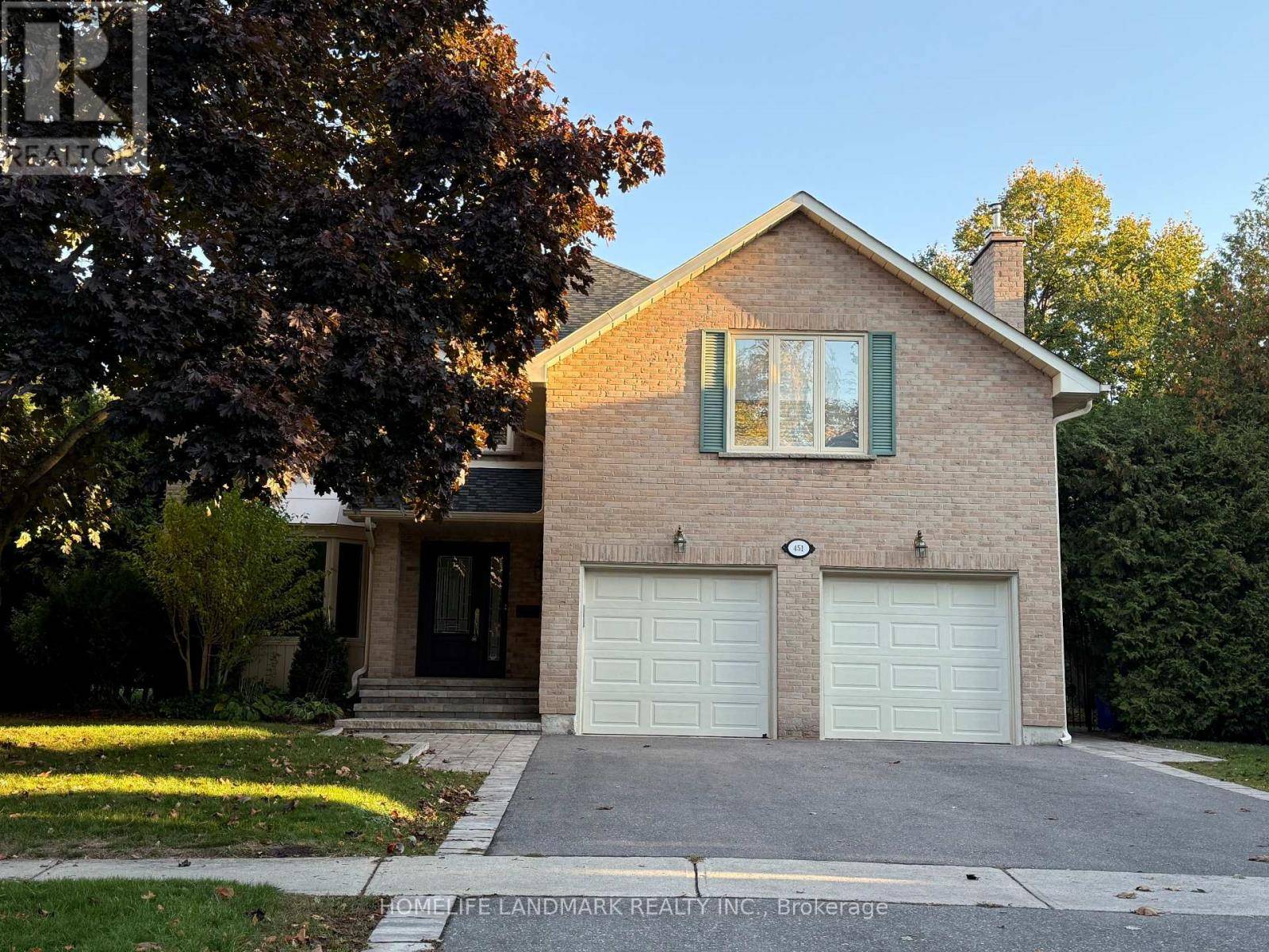 Oakville (eastlake), ON L6J6H8,451 BARCLAY CRESCENT