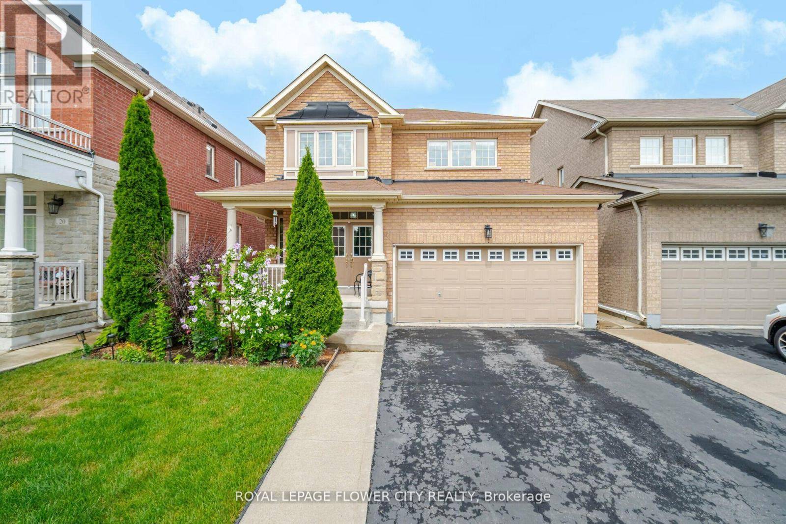 Brampton (sandringham-wellington North), ON L6R0V3,18 OPENBAY GARDENS