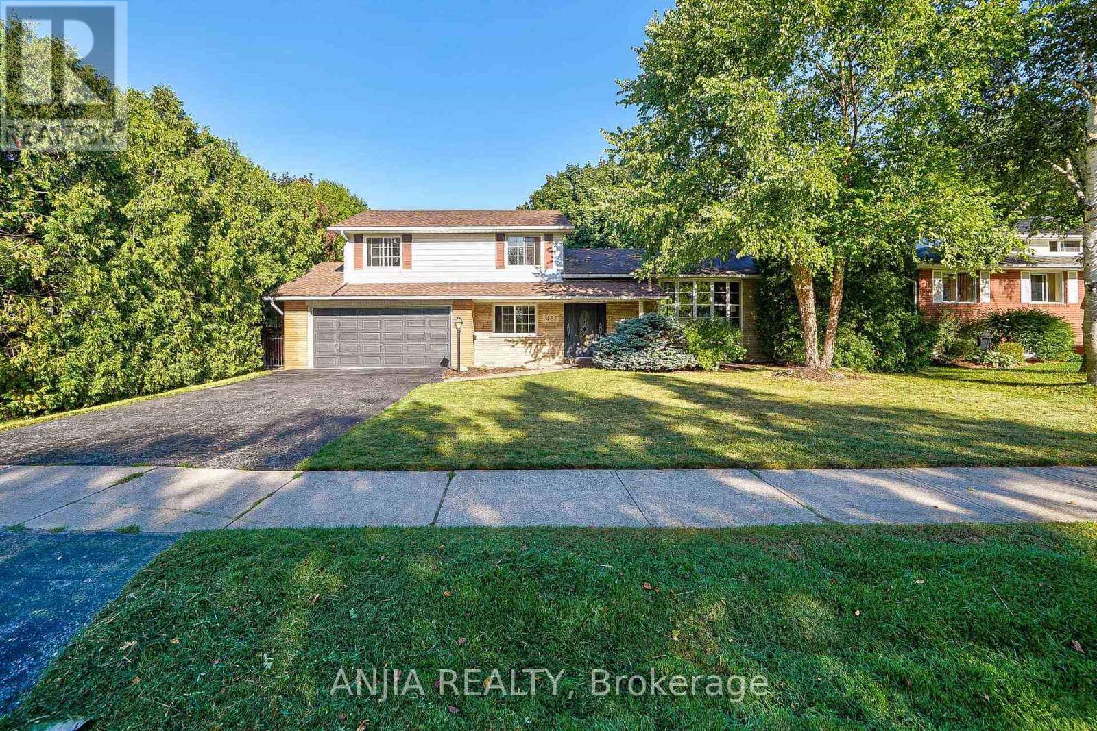 Oakville (bronte East), ON L6L1S2,1485 HIXON STREET