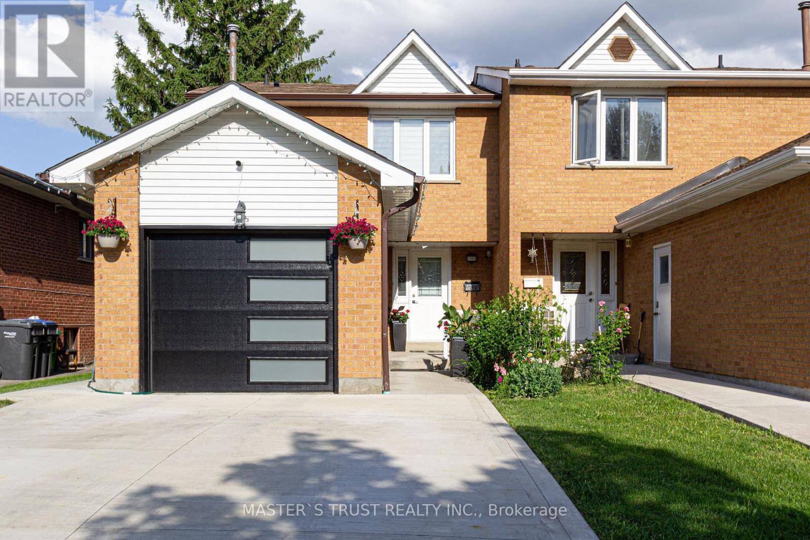 Mississauga (rathwood), ON L4Z1J6,4063 DURSLEY CRESCENT W