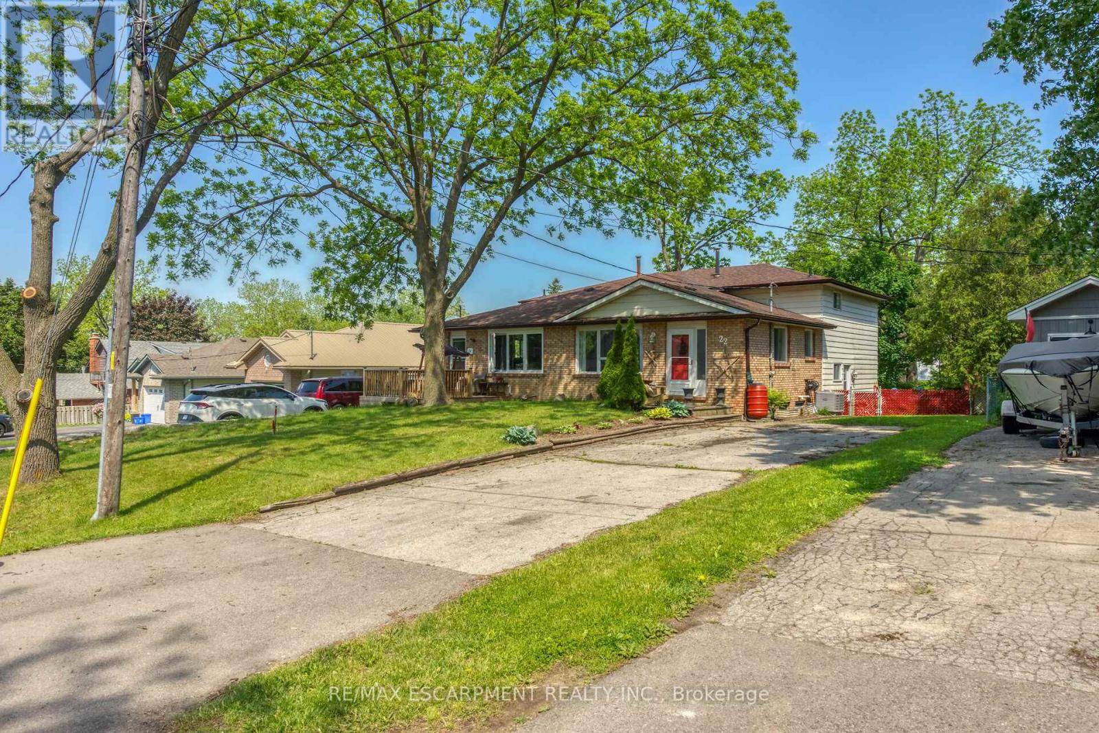 Haldimand, ON N0A1E0,22 CHIPPEWA STREET W