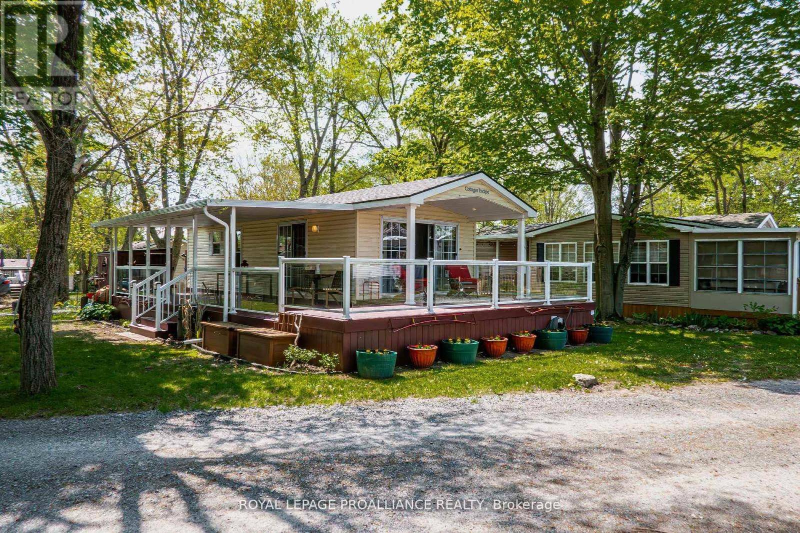 Prince Edward County (athol), ON K0K1P0,486 CTY RD18-35 CHERRY BEACH LANE