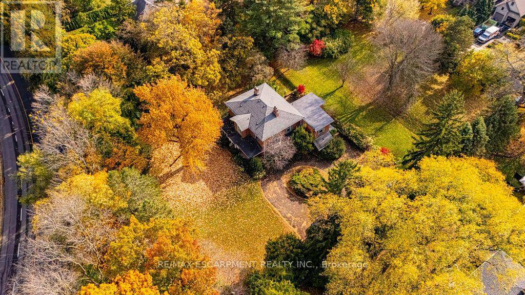Hamilton (dundas), ON L9H4C5,30 SOUTH STREET W