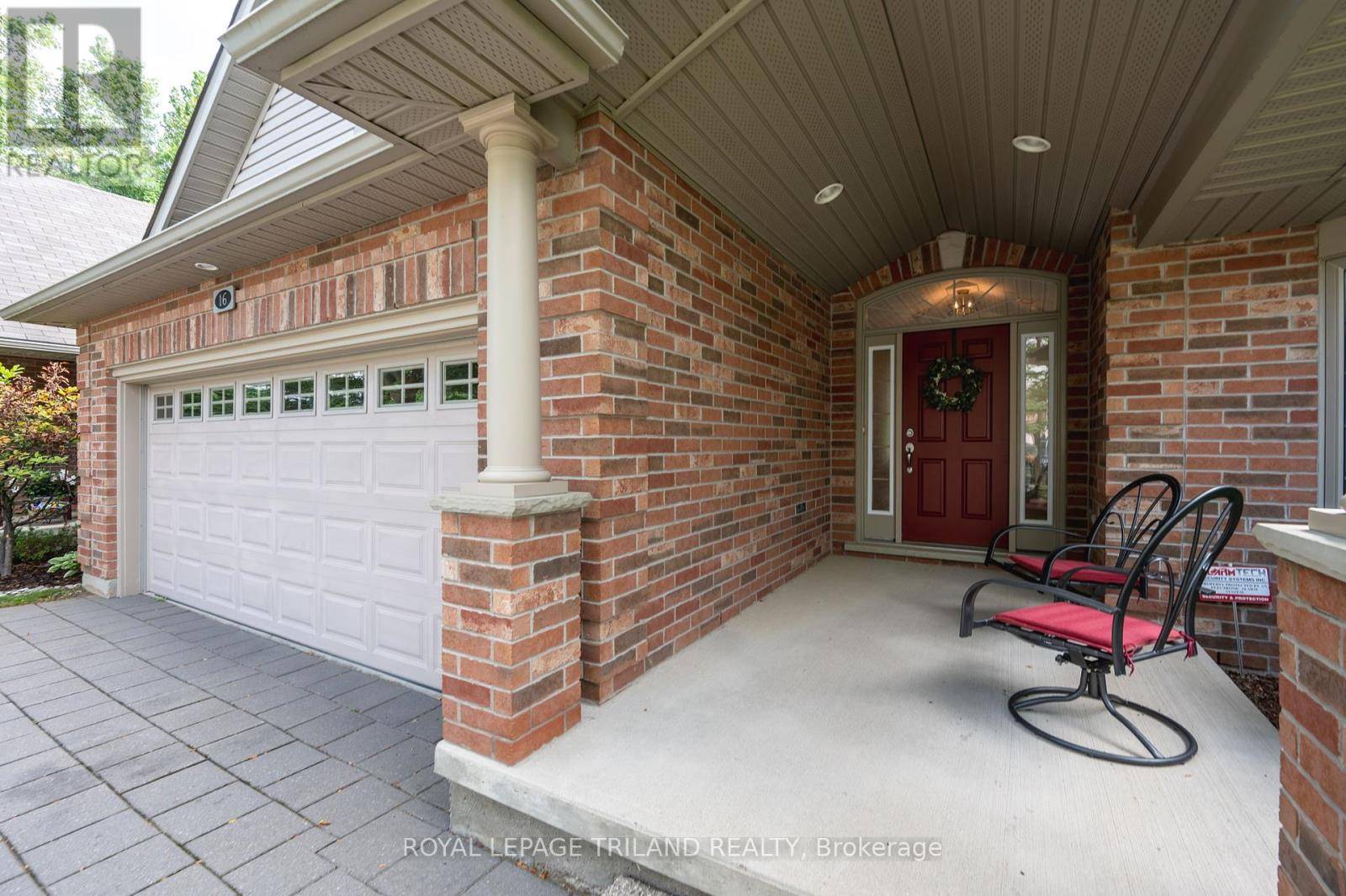 London, ON N6K0A7,1502 Warbler Woods WALK #16