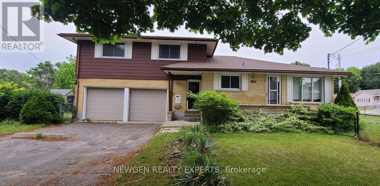 Kitchener, ON N2C1M6,155 MASSEY AVENUE N