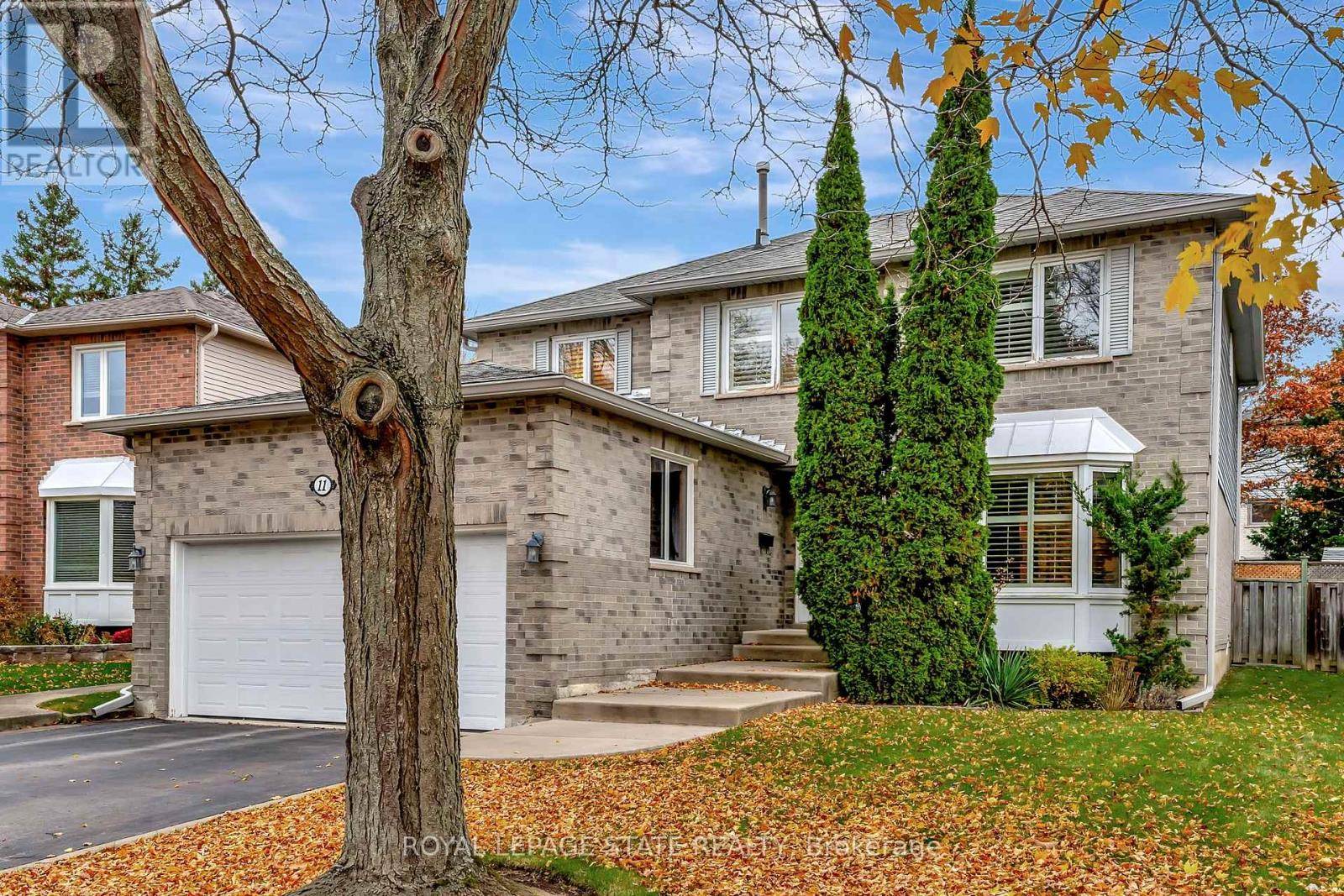 Hamilton (dundas), ON L9H6T3,11 WILLOWTREE COURT