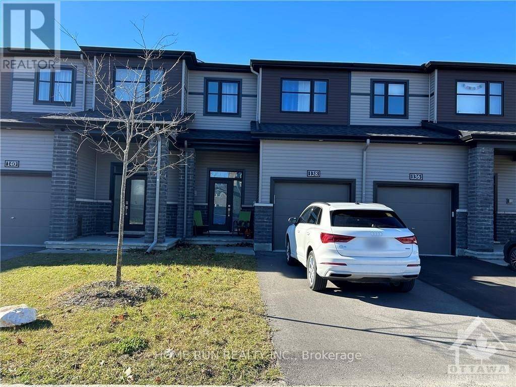 Ottawa, ON K2J6Y4,138 MAYNOOTH COURT