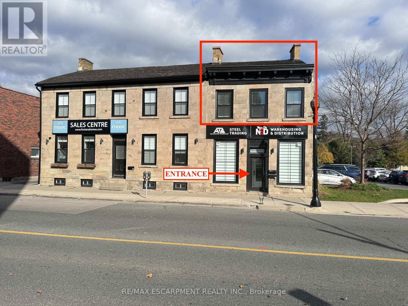 Hamilton (dundas), ON L9H1V3,155 KING ST #UPPER