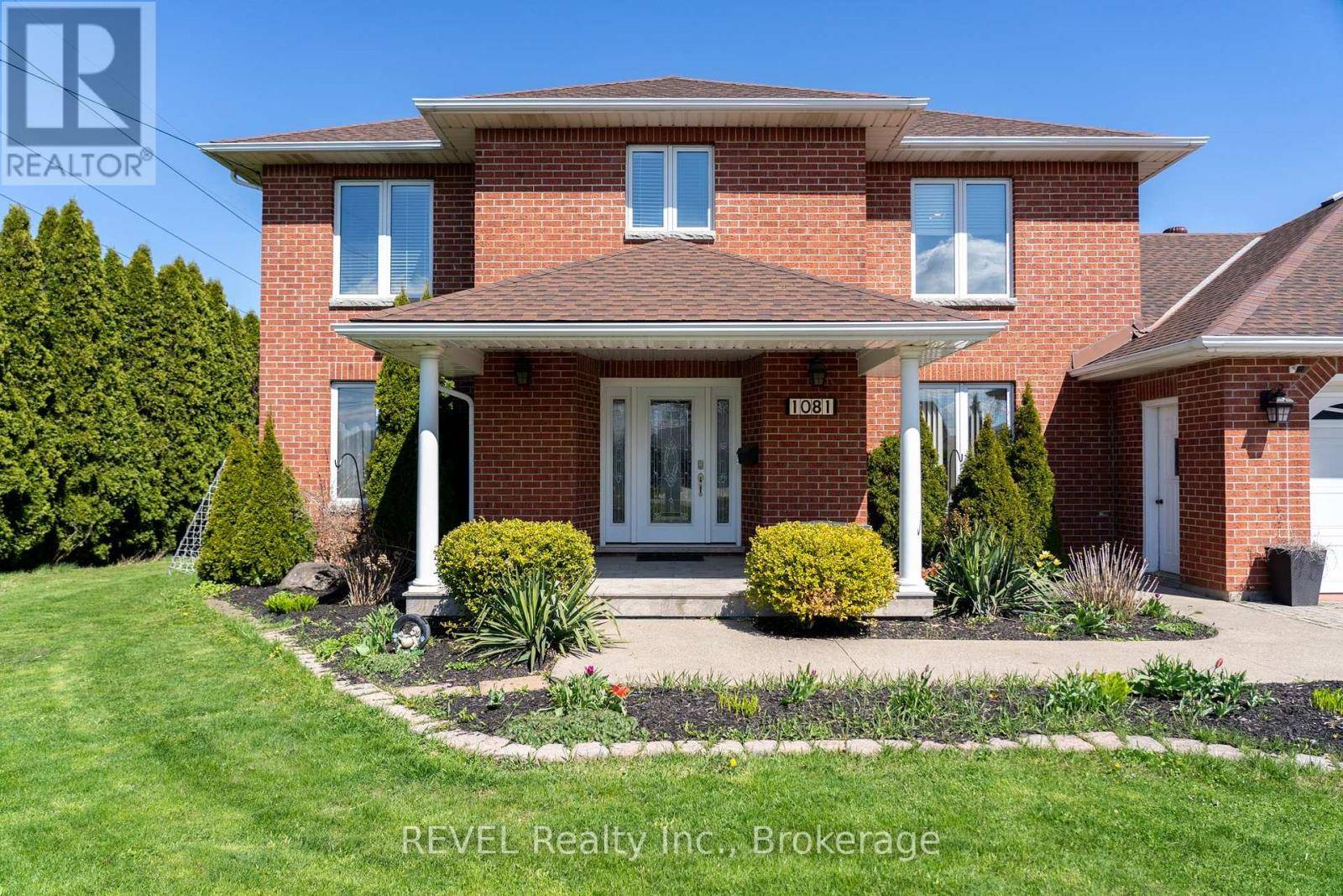 St. Catharines (453 - Grapeview), ON L2S2X4,1081 VANSICKLE ROAD N