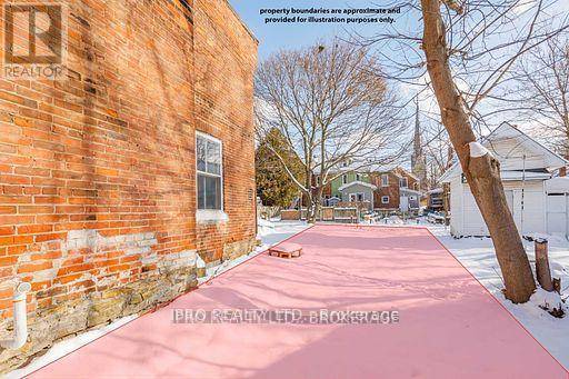 Owen Sound, ON N4K2L1,1081 3RD AVENUE E