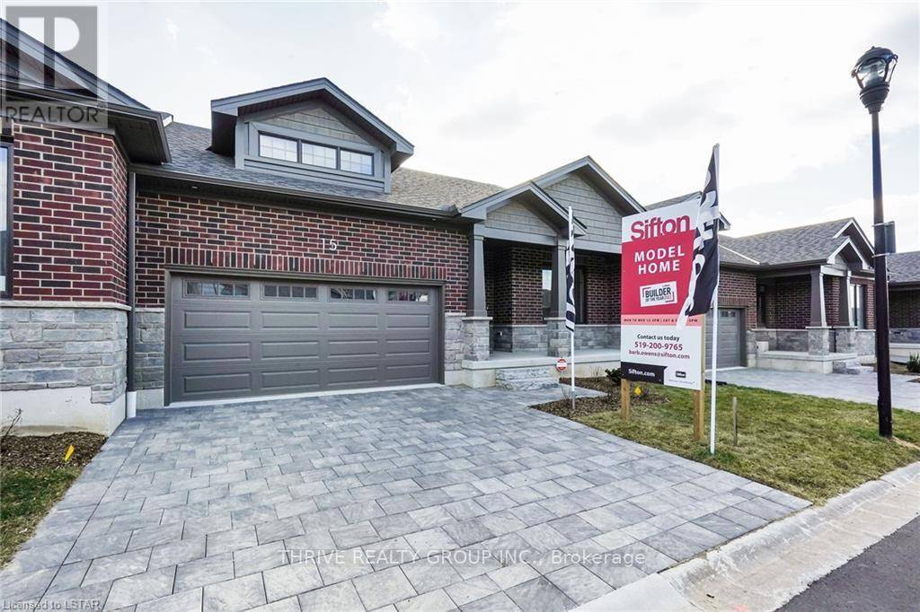 London, ON N6K4M9,1080 Upperpoint AVE #15