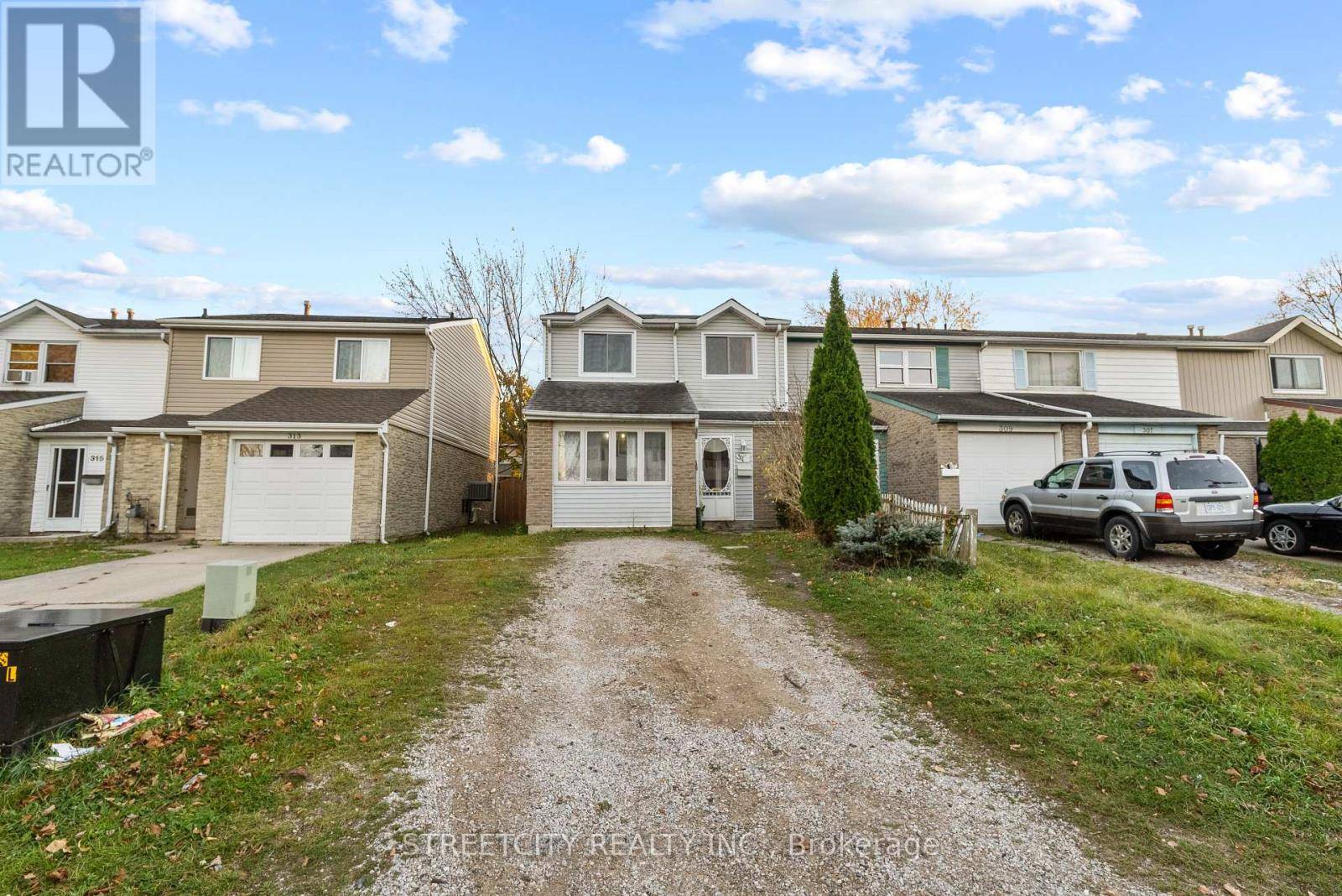 Sarnia, ON N7S4E8,311 SOMERSET CRESCENT