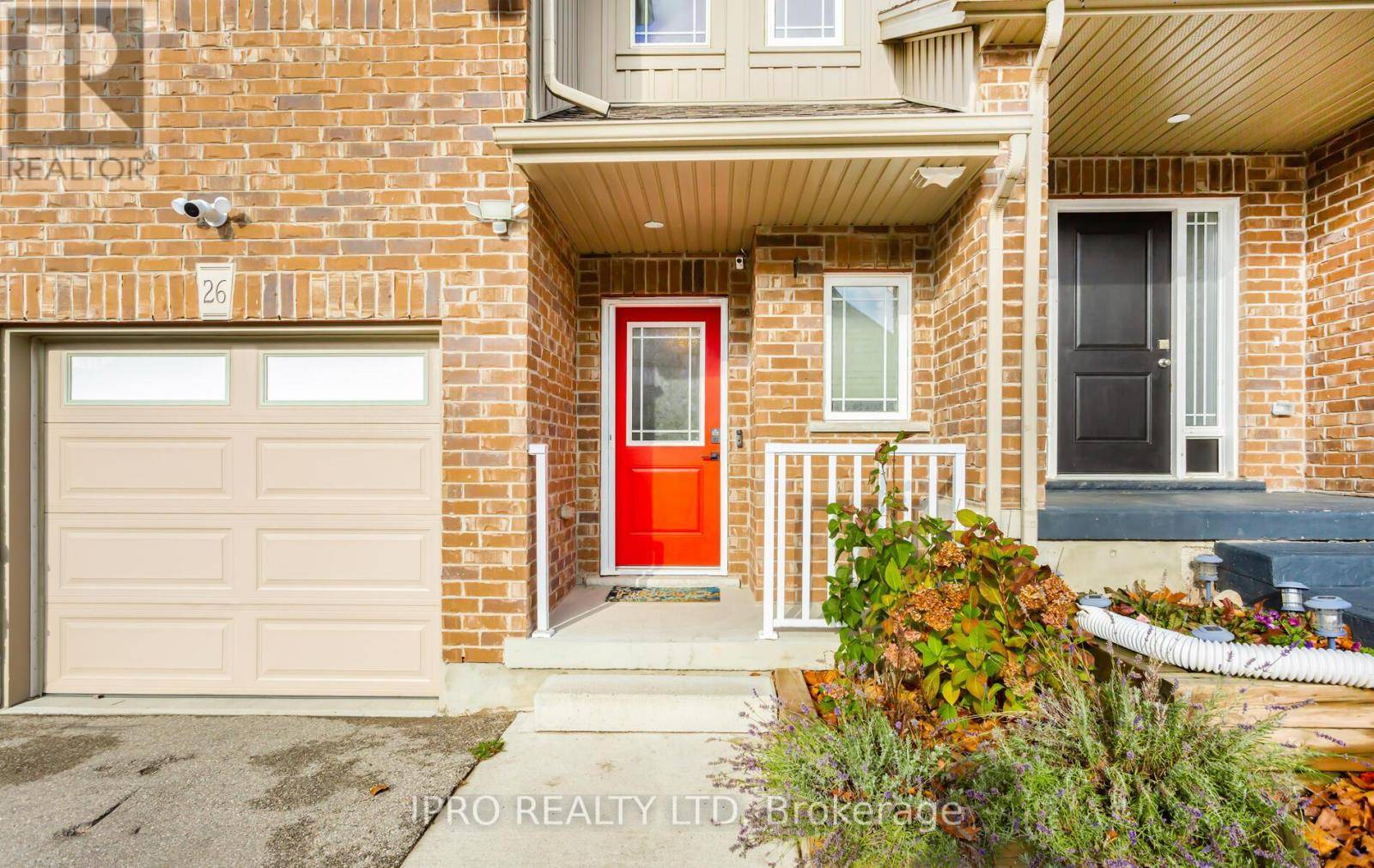 Guelph (grange Hill East), ON N1E0M4,26 JEFFREY DRIVE