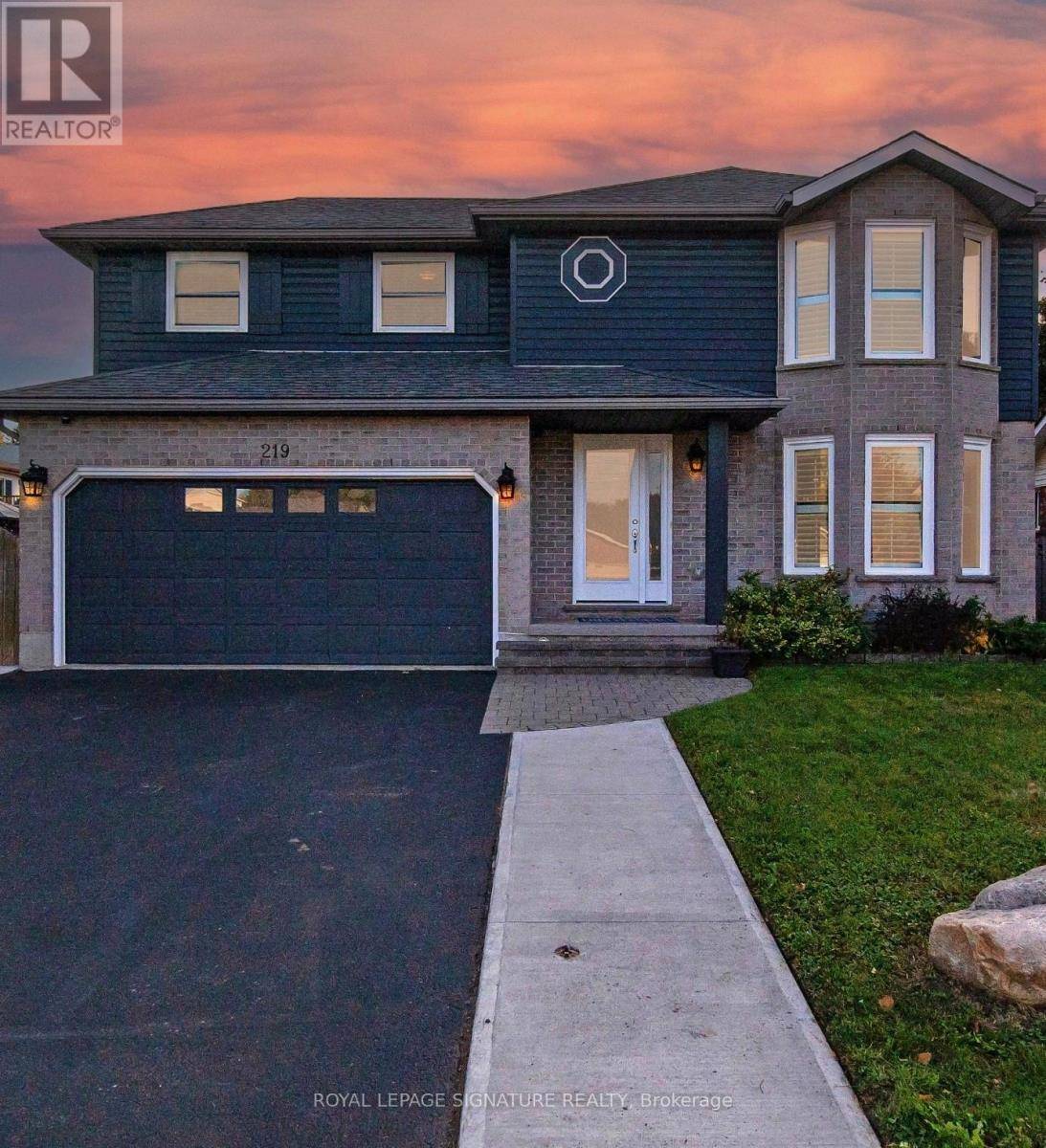 Guelph (west Willow Woods), ON N1K1R1,219 ELMIRA ROAD S