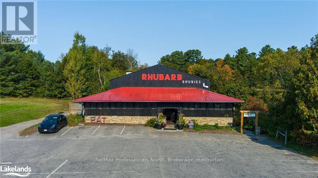 Minden Hills (minden), ON K0M2K0,9201 HIGHWAY 118
