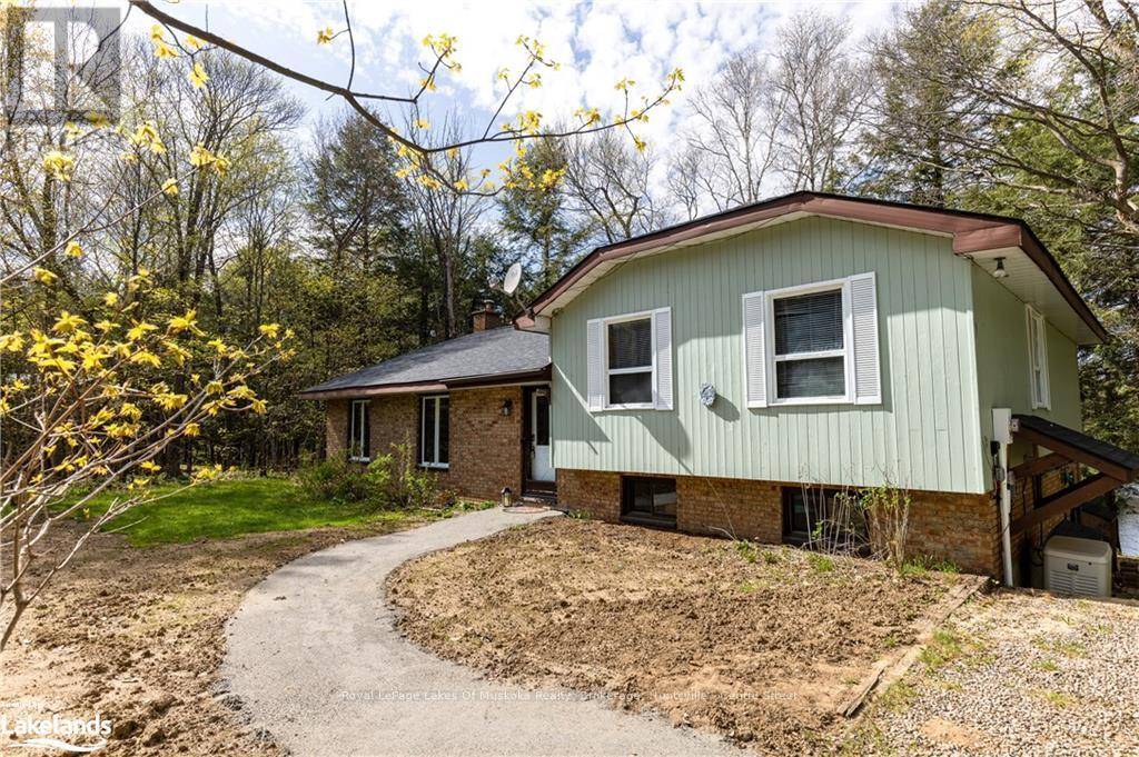 Lake Of Bays (sinclair), ON P1H2J6,1001 HEMLOCK ROAD