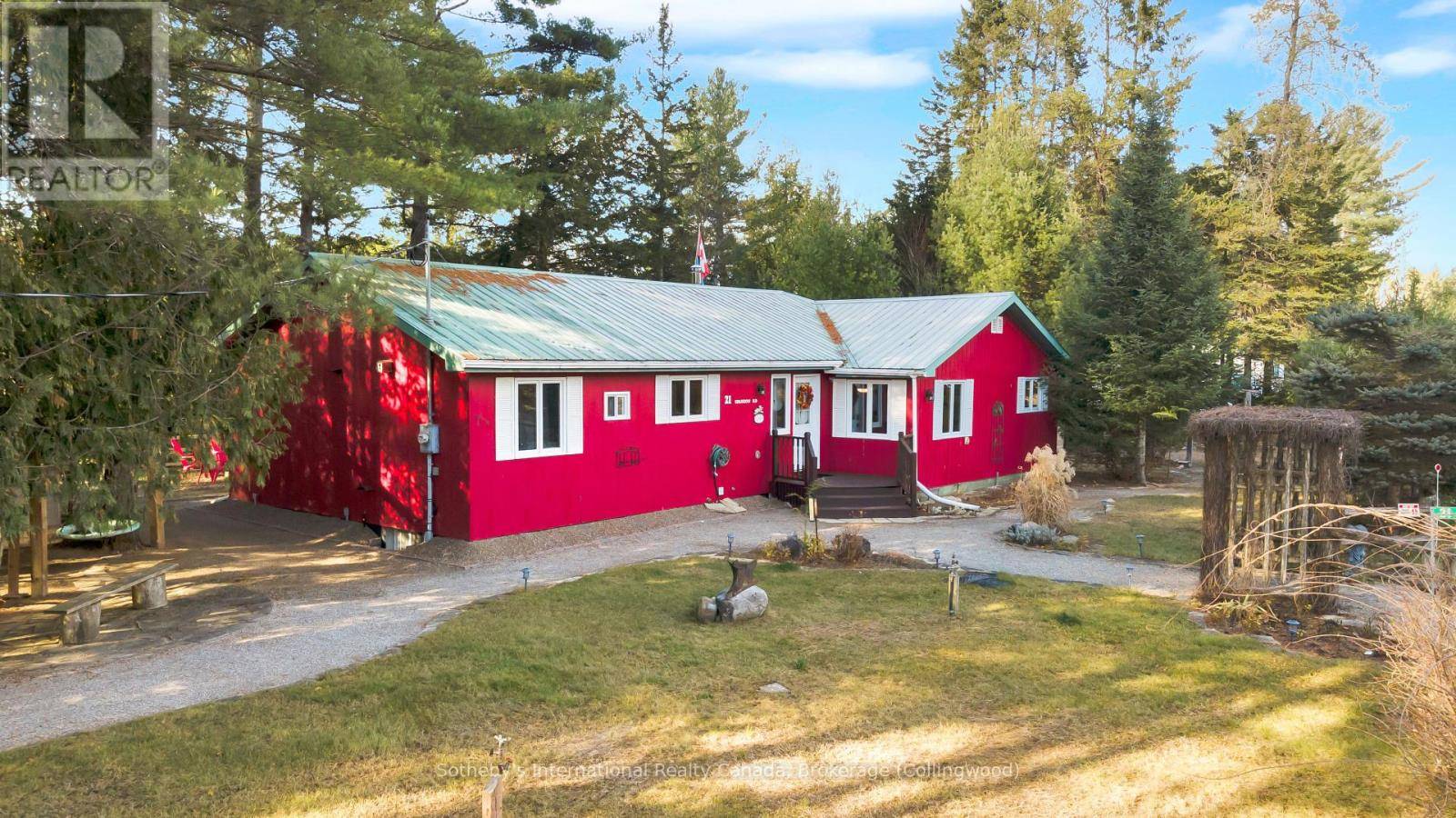 Kawartha Lakes (somerville), ON K0M1C0,21 SPARROW ROAD