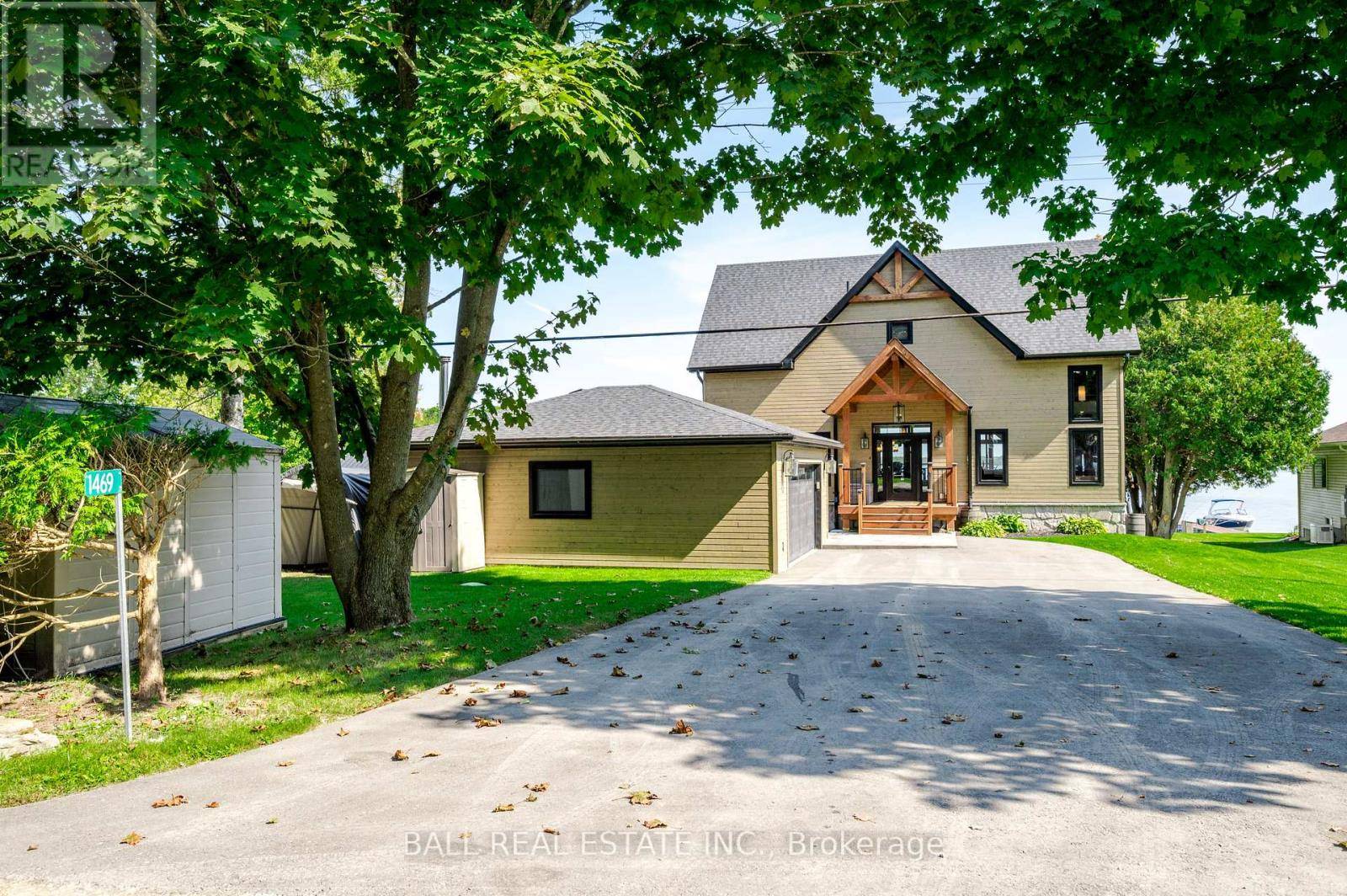 Smith-ennismore-lakefield, ON K0L1T0,1469 SHANNON DRIVE