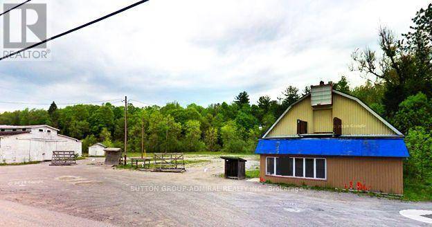 Kawartha Lakes (kinmount), ON K0M2A0,4116 COUNTY RD 121 ROAD