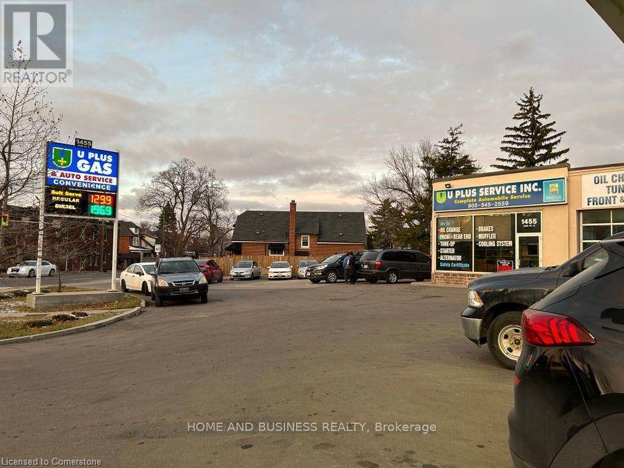 Hamilton (delta), ON L8K1S6,1455 KING STREET E