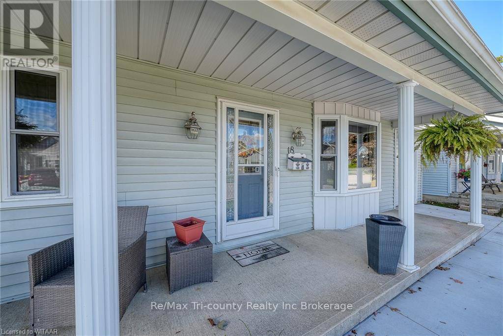 Tillsonburg, ON N4G5M6,18 WILKINS CRESCENT