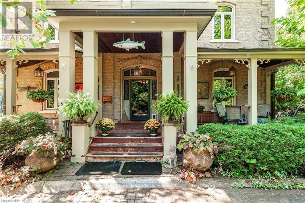 Bluewater (bayfield), ON N0M1G0,41 MAIN STREET S