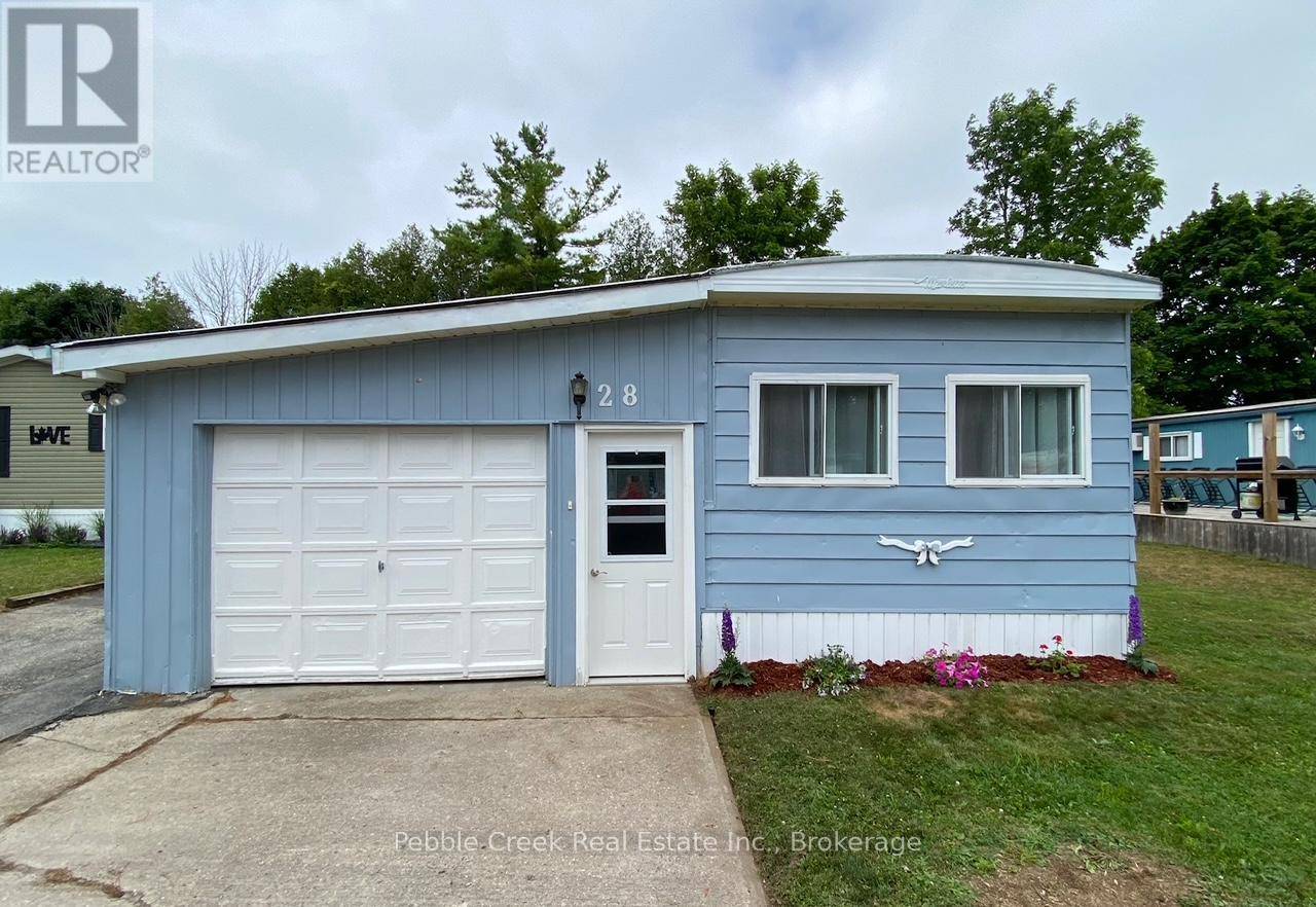 Ashfield-colborne-wawanosh (colborne), ON N7A3Y3,28 SUTTON DRIVE