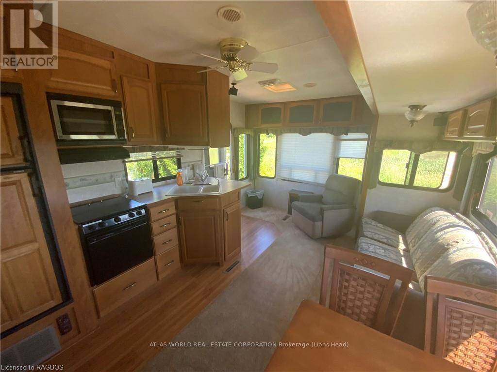 Northern Bruce Peninsula, ON N0H2R0,9 TAMARAC RD #26