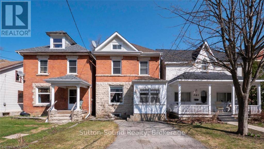 Owen Sound, ON N4K4V7,967 4TH AVENUE W