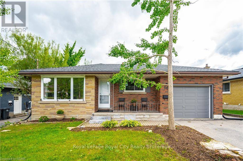 Guelph (central East), ON N1E2W3,16 JOSEPH STREET