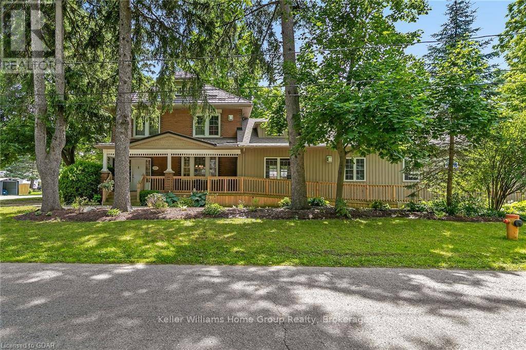 Guelph/eramosa (rockwood), ON N0B2K0,125 RICHARDSON STREET