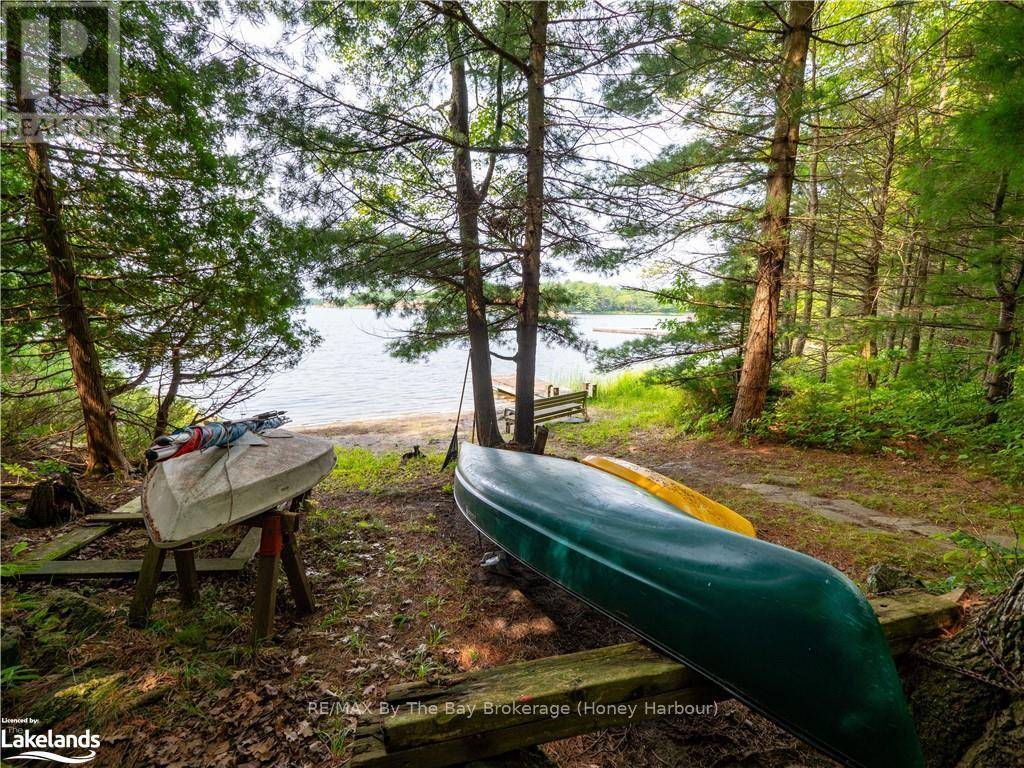 Georgian Bay (baxter), ON P0E1E0,15548 GEORGIAN BAY SHORE