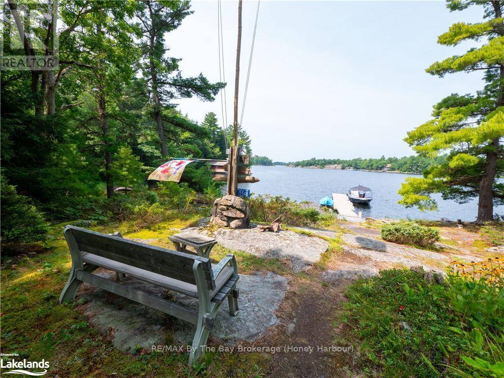 Georgian Bay (baxter), ON P0E1E0,15548 GEORGIAN BAY SHORE