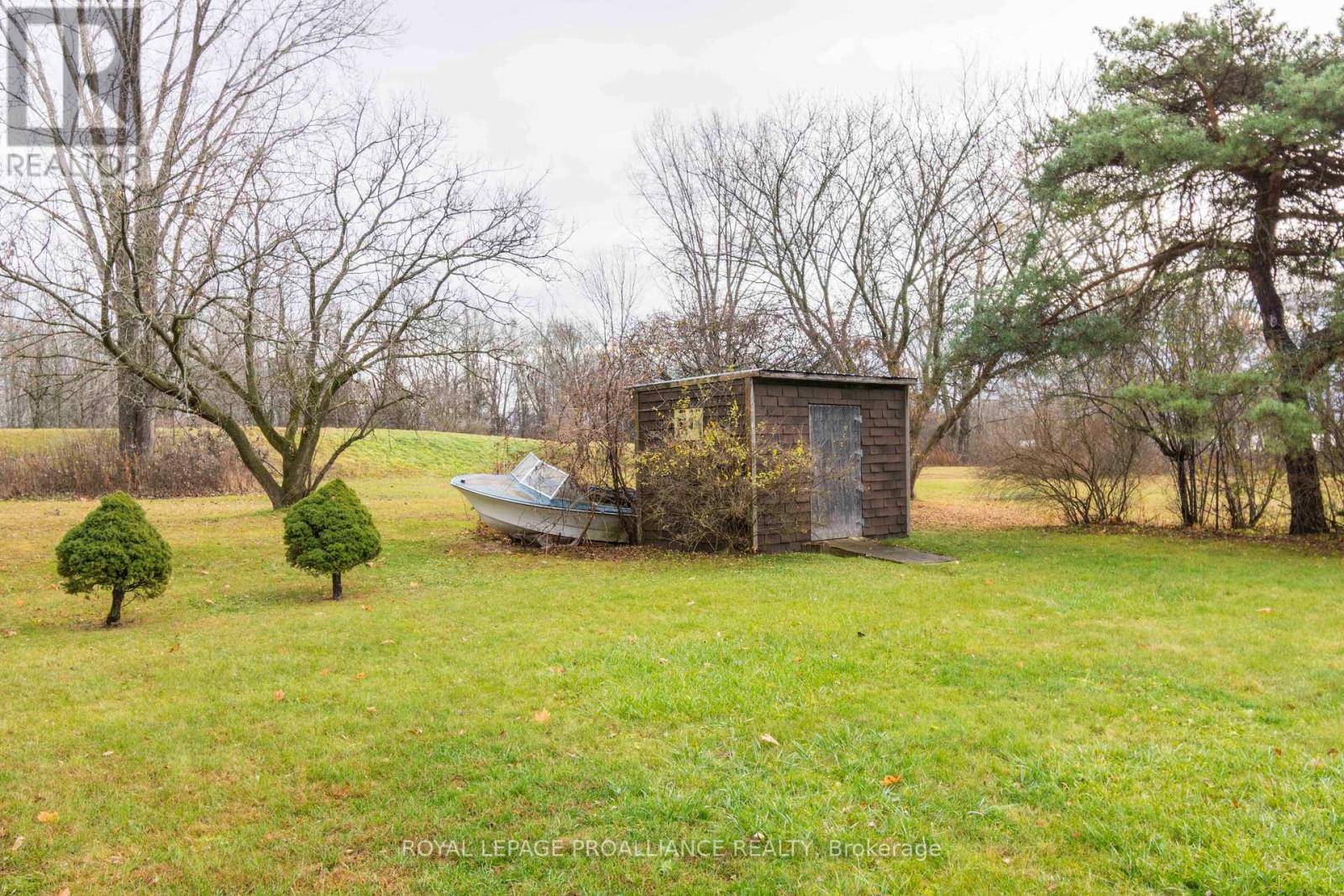 Quinte West (sidney Ward), ON K8V5P5,25 QUINTE VIEW DRIVE