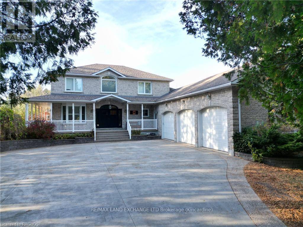 Kincardine, ON N2Z2X6,19 STONEY ISLAND CRESCENT