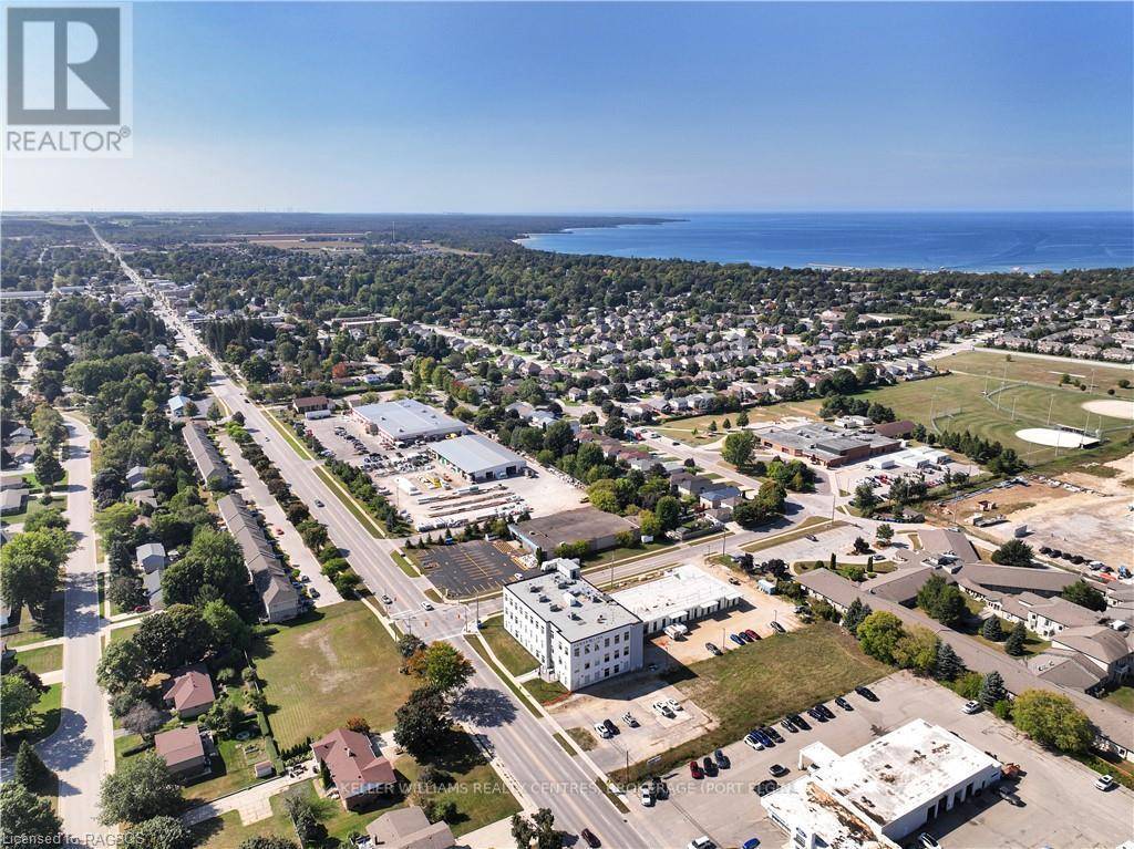 Saugeen Shores, ON N0H2C3,1020 GODERICH ST #208