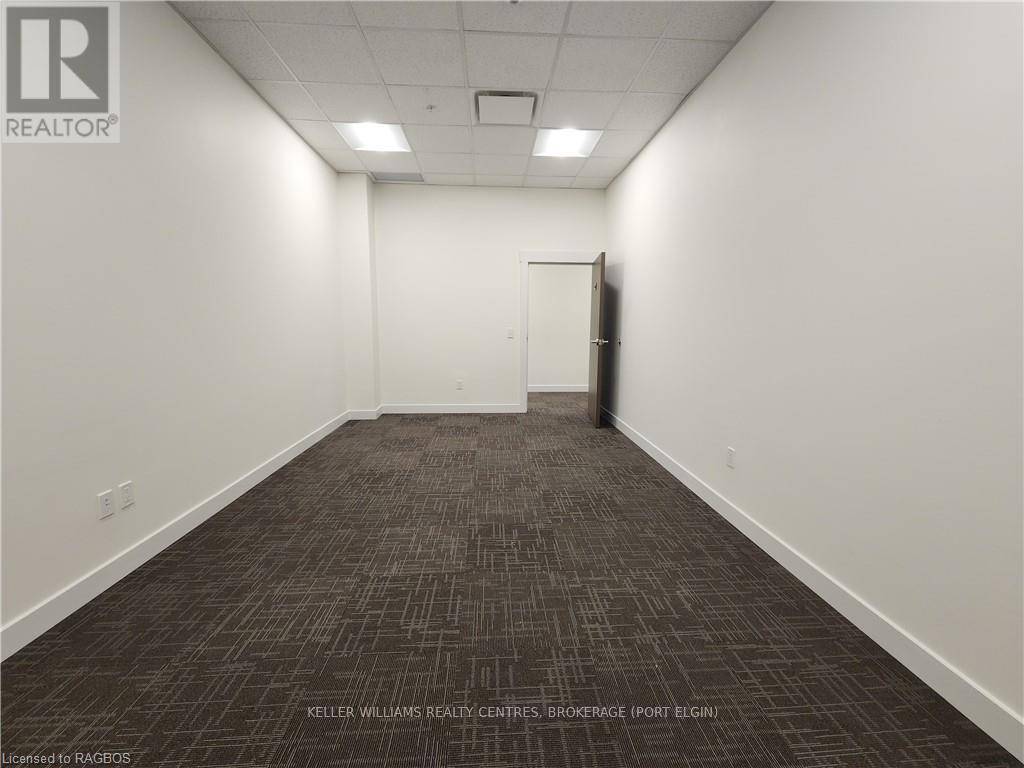 Saugeen Shores, ON N0H2C3,1020 GODERICH ST #208