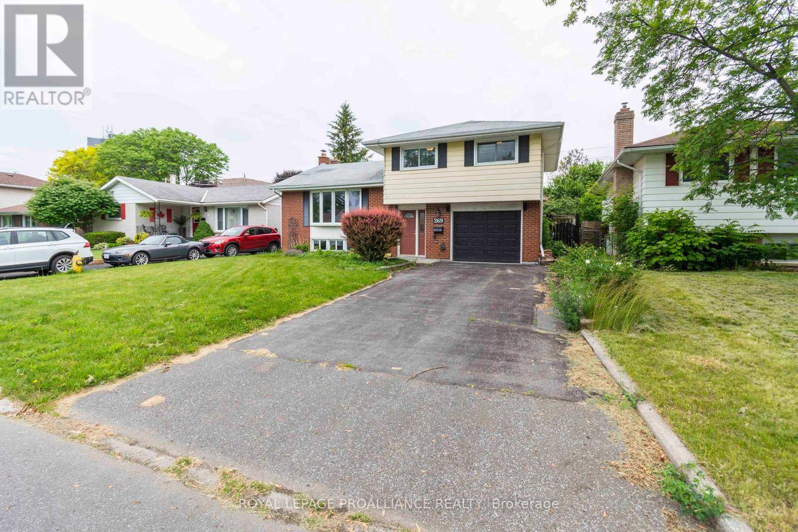 Quinte West, ON K8V3K7,269 MCGILL STREET