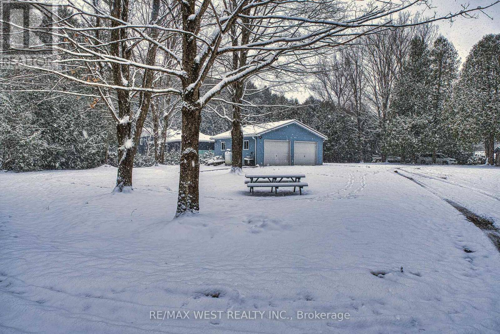 Grey Highlands, ON N0C1E0,201 CEDARS RESORT LANE