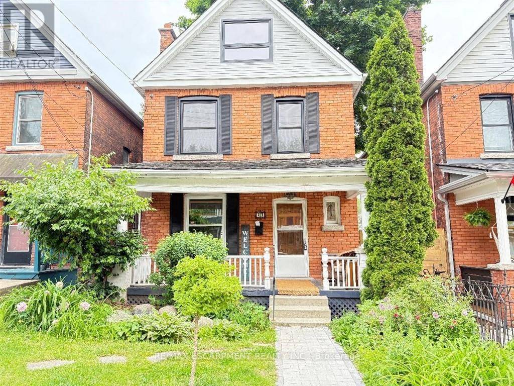 Hamilton (strathcona), ON L8R1V7,21 SUNSET AVENUE