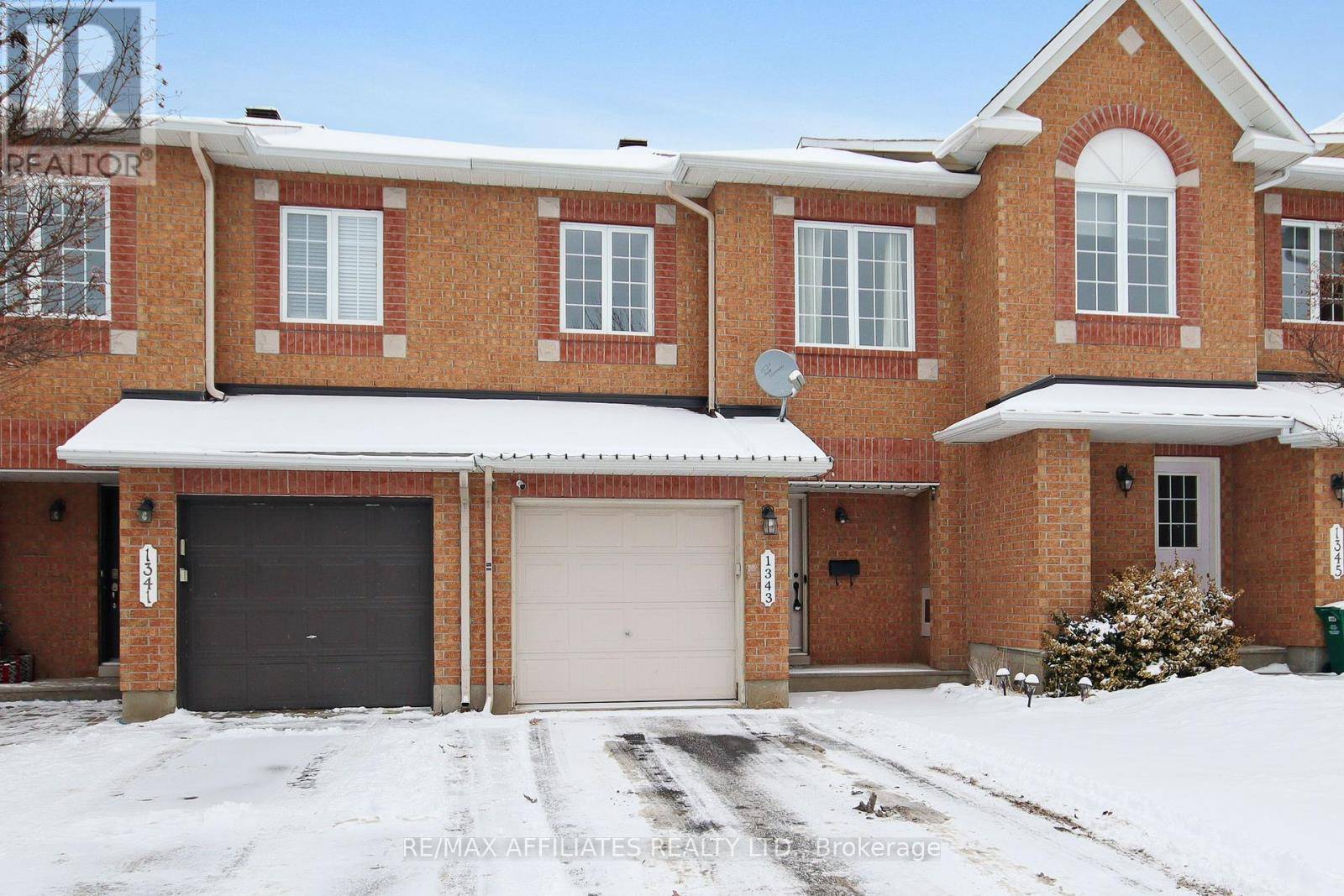 Ottawa, ON K2K3J2,1343 HALTON TERRACE