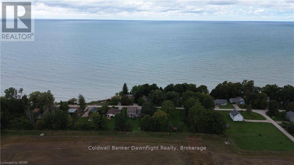 Central Huron (goderich Twp), ON N0M1G0,77507 BRYMIK AVENUE S