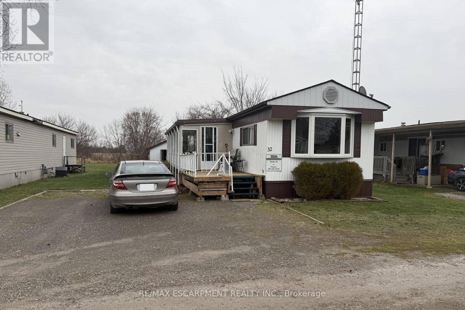 Wainfleet, ON L0S1V0,43969 Highway 3 #32