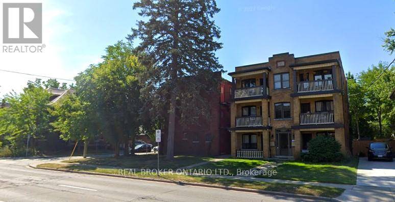 Hamilton (kirkendall), ON L8P2S5,479 Aberdeen AVE #5