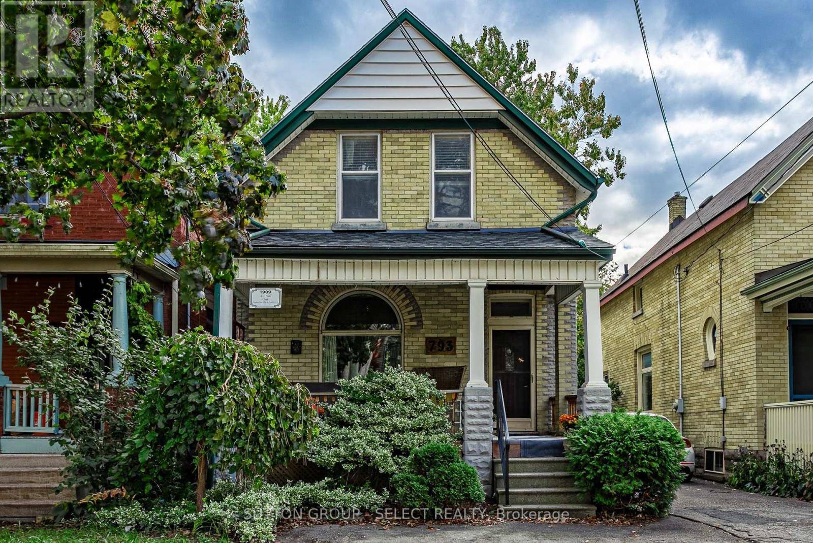 London, ON N5W3K9,793 LORNE AVENUE