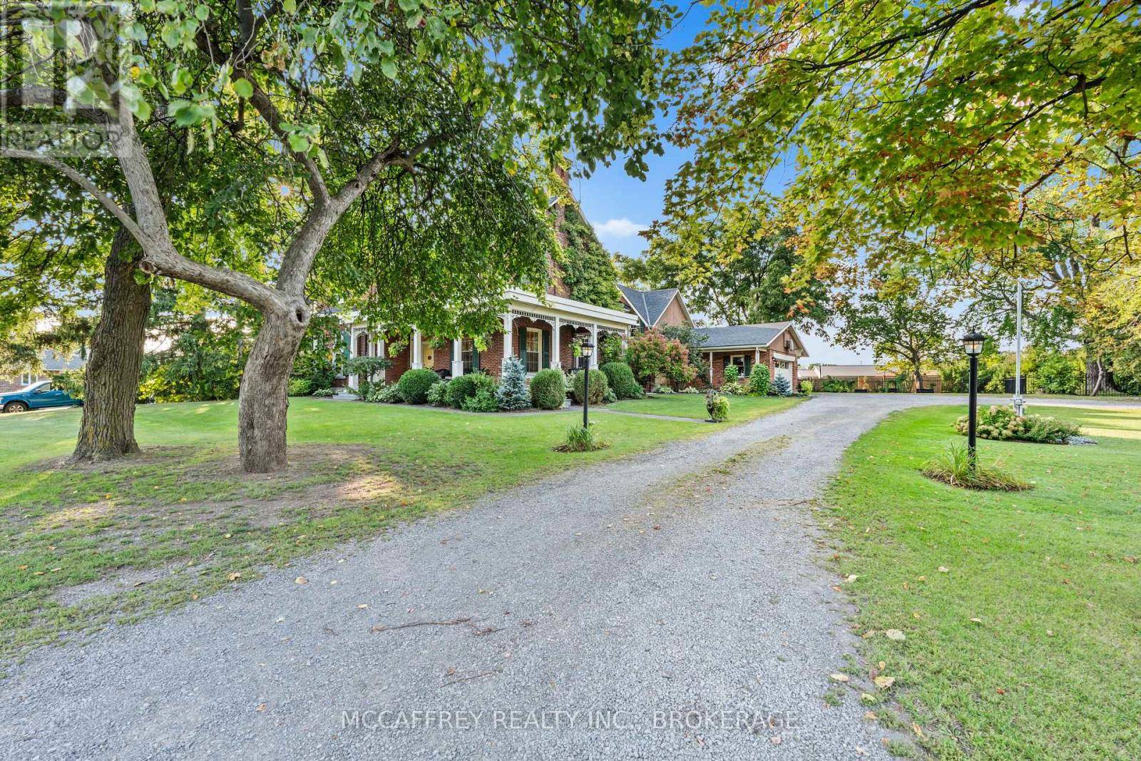 Greater Napanee, ON K7R2B5,373 DUNDAS STREET W