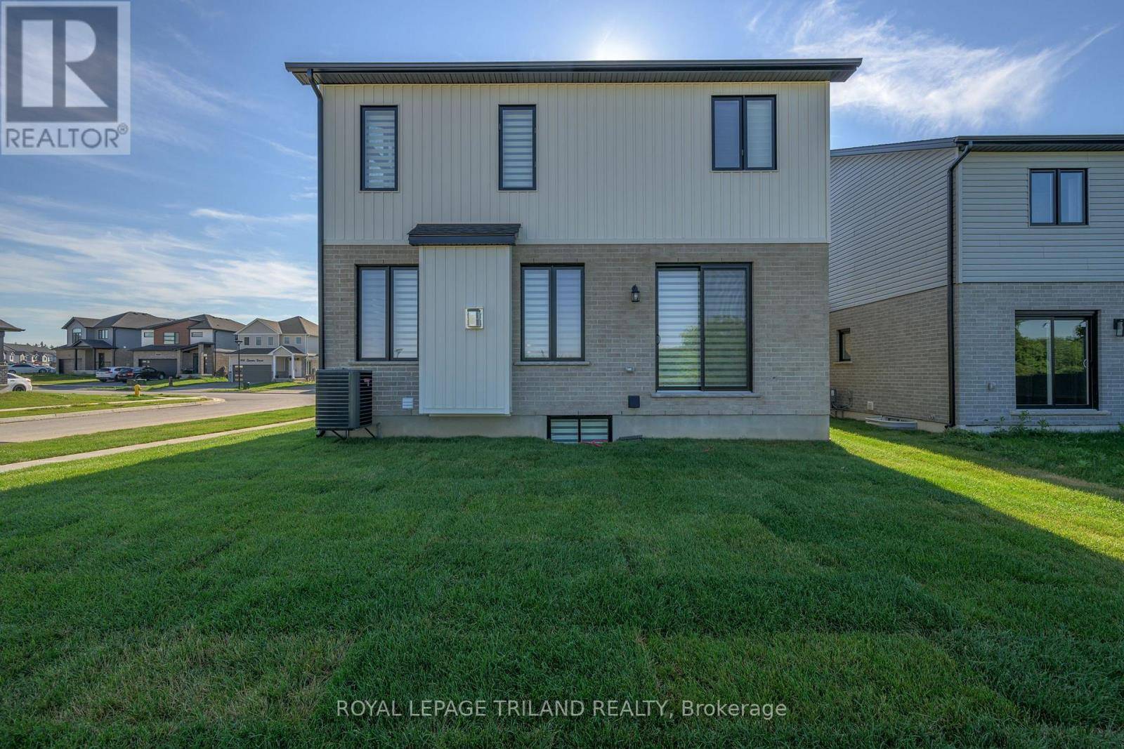 London, ON N6L1K3,3741 SOMERSTON CRESCENT